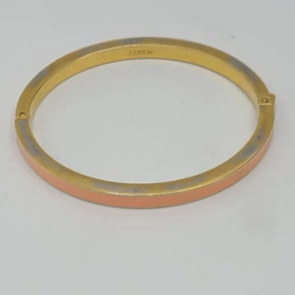 J Crew Thin Pink Enamel Gold Tone Hinged Bangle